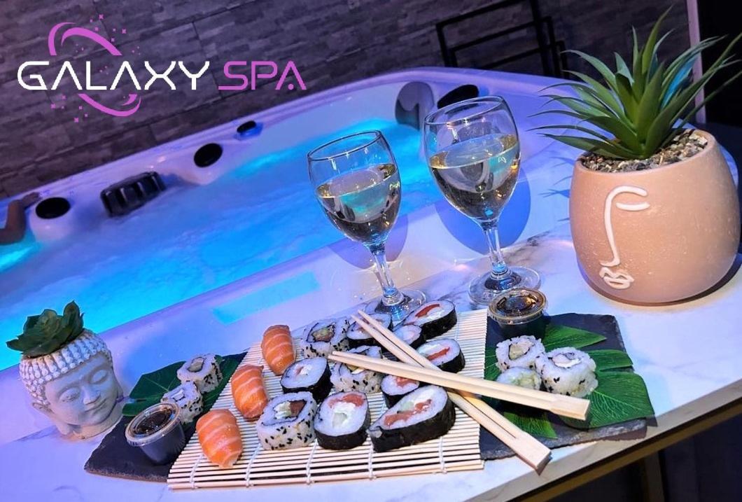 Galaxy Spa - Suite Venus Jacuzzi Et Sauna Privatif Champigneulles 외부 사진