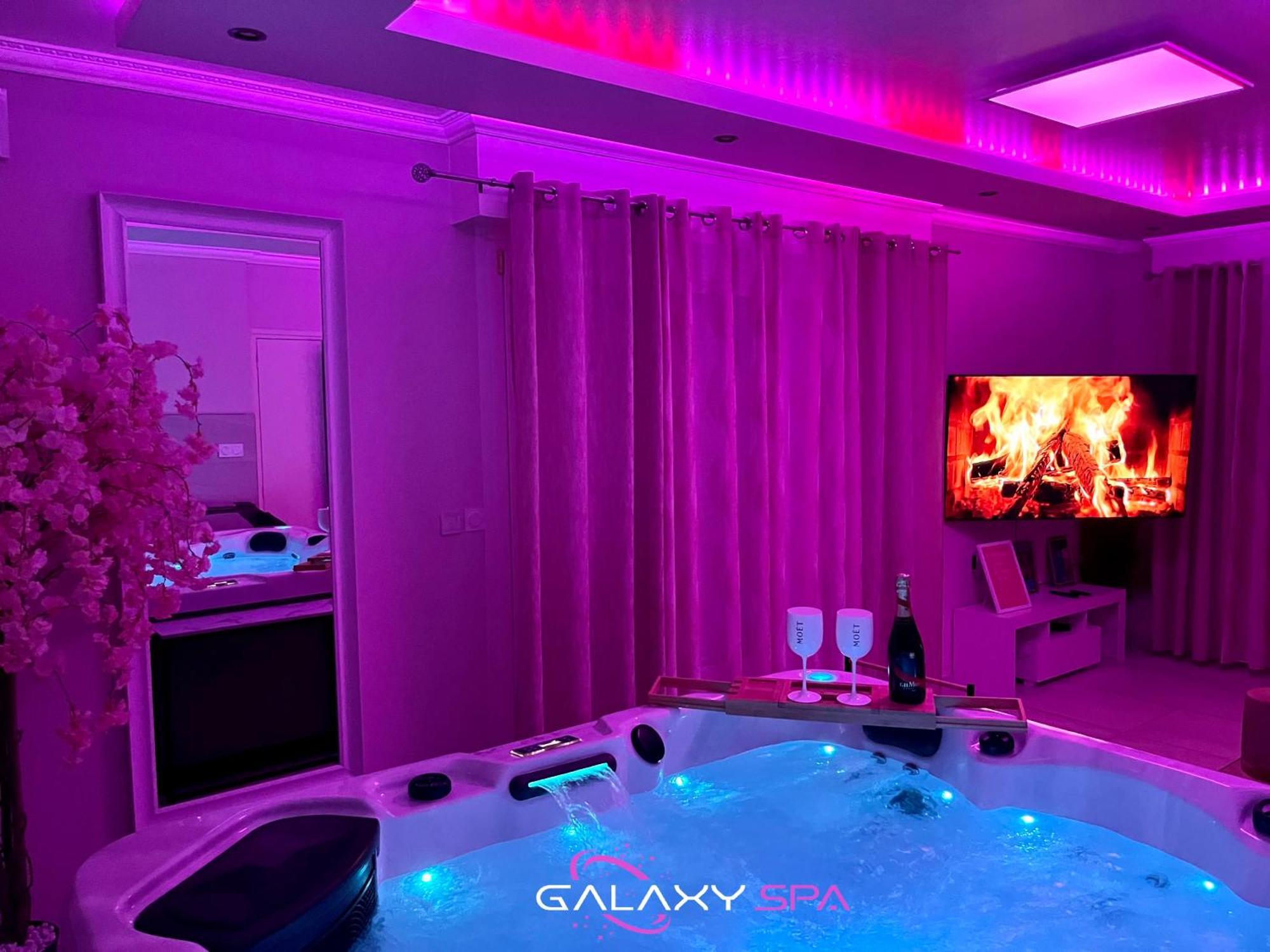 Galaxy Spa - Suite Venus Jacuzzi Et Sauna Privatif Champigneulles 외부 사진