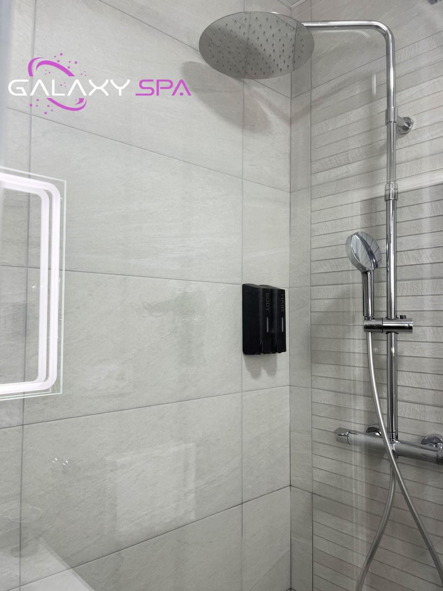 Galaxy Spa - Suite Venus Jacuzzi Et Sauna Privatif Champigneulles 외부 사진