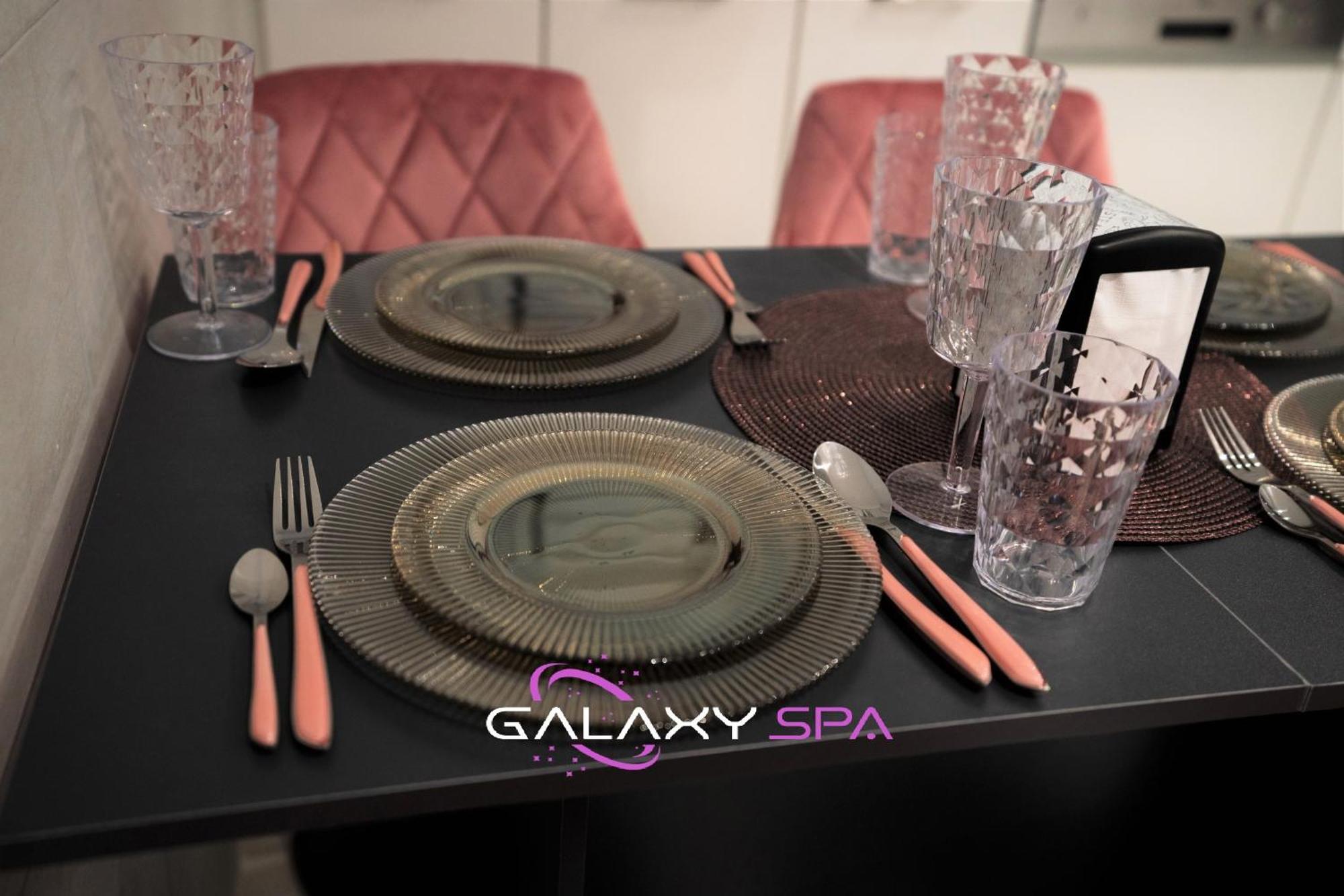 Galaxy Spa - Suite Venus Jacuzzi Et Sauna Privatif Champigneulles 외부 사진