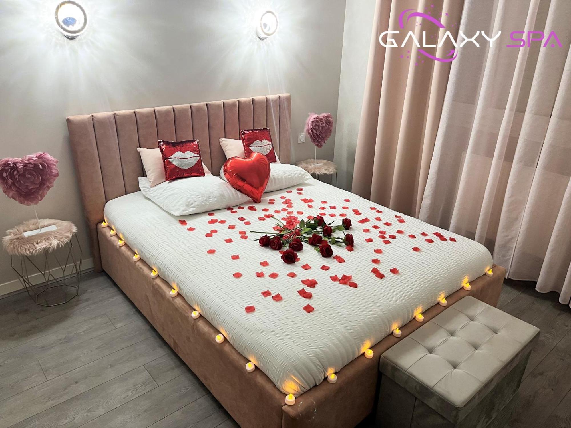 Galaxy Spa - Suite Venus Jacuzzi Et Sauna Privatif Champigneulles 외부 사진
