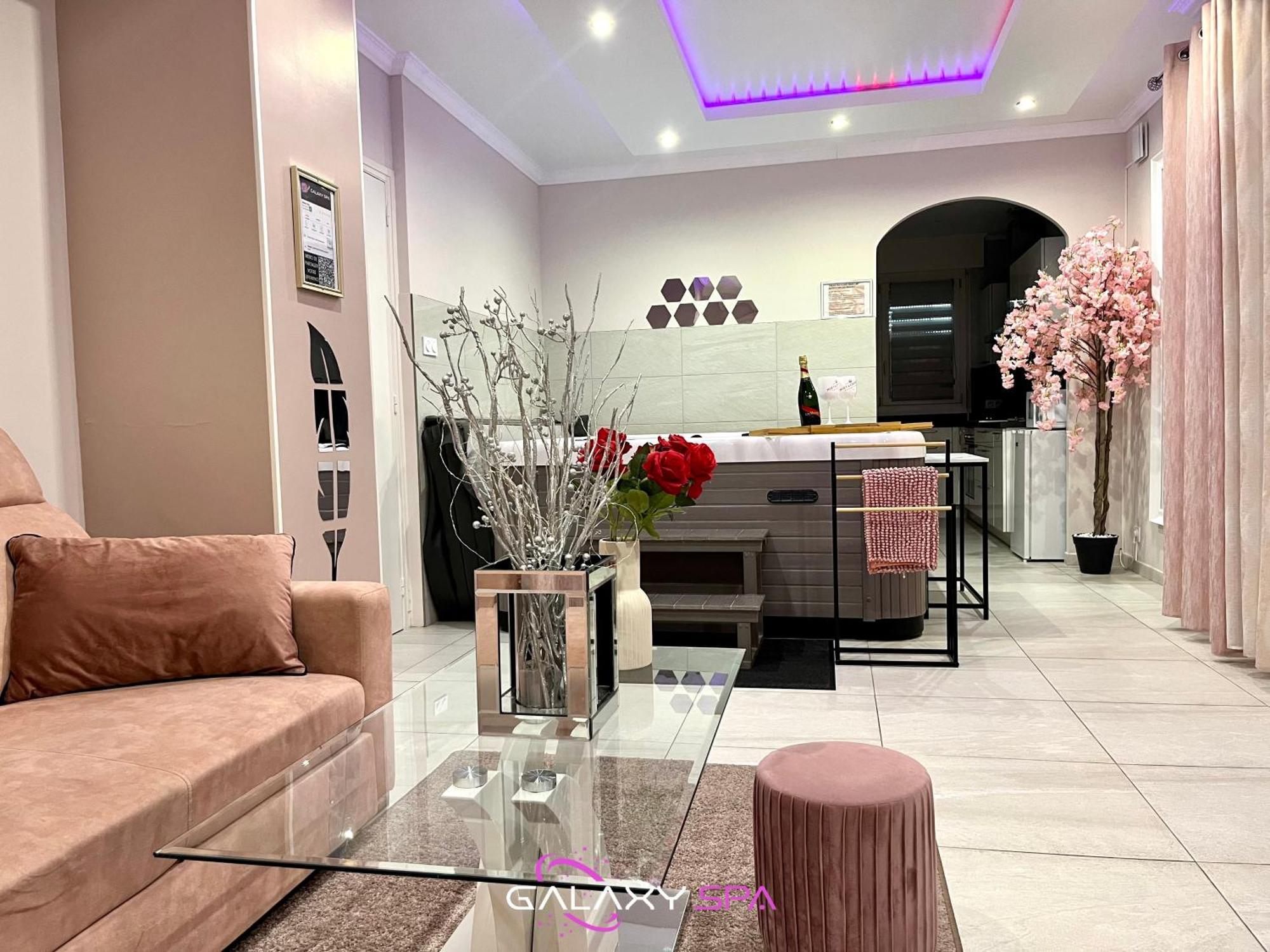 Galaxy Spa - Suite Venus Jacuzzi Et Sauna Privatif Champigneulles 외부 사진